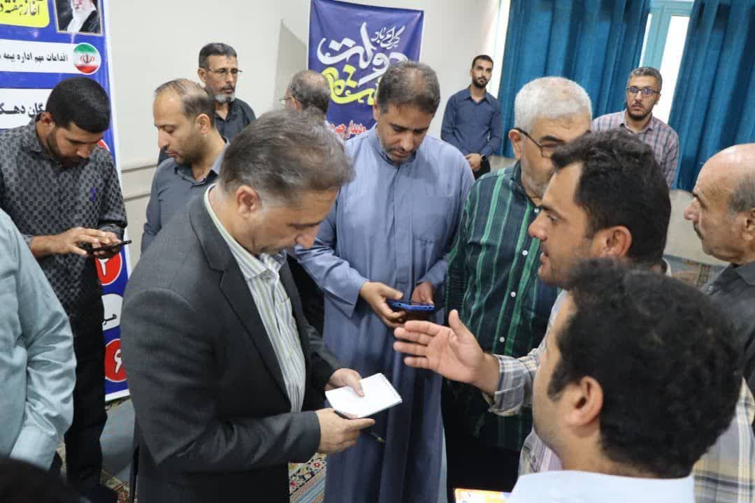 ملاقات مردمی رئیس شورای اسلامی شهر خرمشهر در میعادگاه نماز جمعه